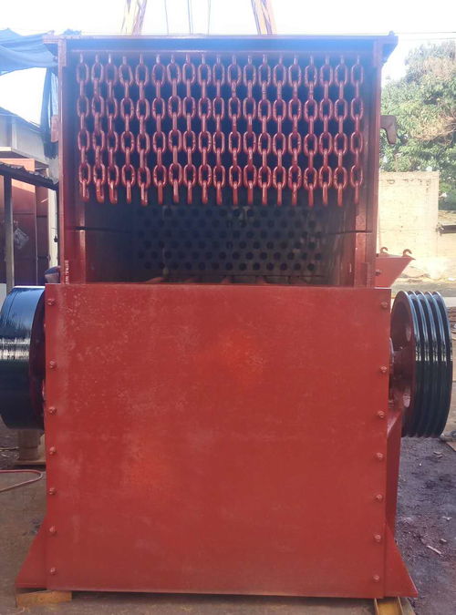 不同材質(zhì)破碎機錘頭性能特點